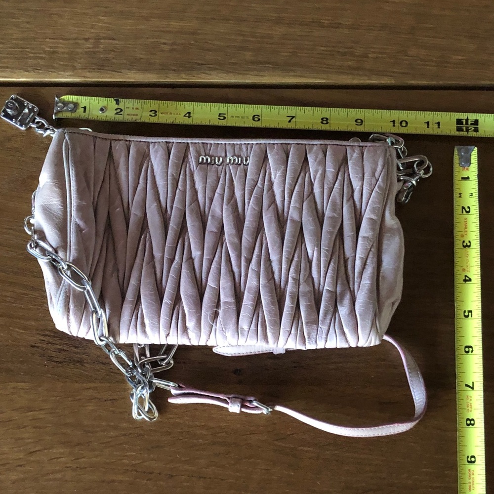 Miu Miu Quilted Light Pink matelassé Shoulder crossbody Bag with Chain Strap - Picture 10 of 10